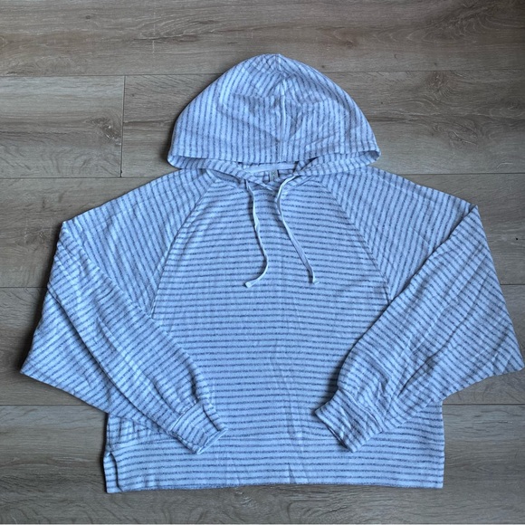 Gentle Fawn Tops - Gentlefawn hoodie pullover so soft